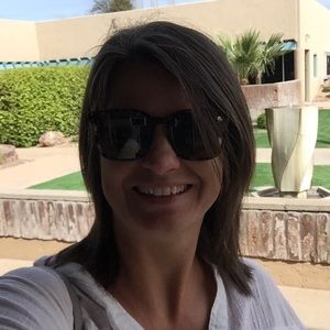 Meet your Posher, Angie